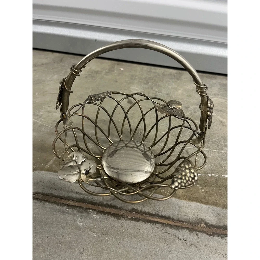 Studio Silversmiths Silver Plated Grapevine Wire Basket with Handle Centerpiece